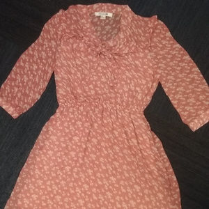 🏡 Forever 21 Long Sleeve Floral Dress